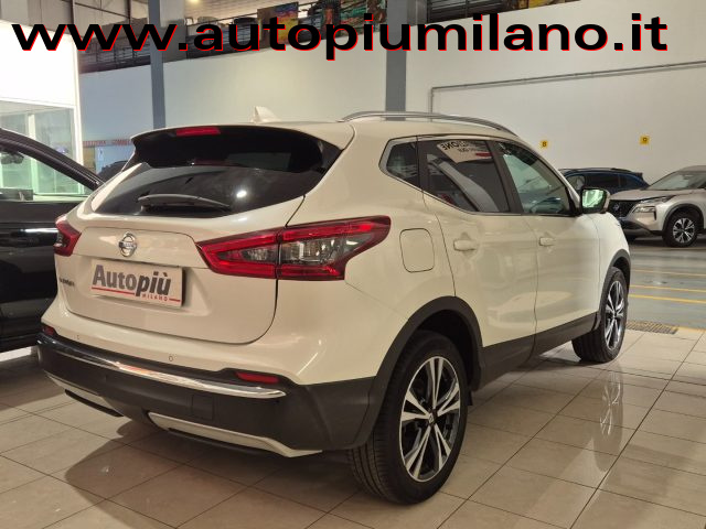 Nissan Qashqai 1.3 DIG-T 140 CV N-Connecta - foto 2 di 4