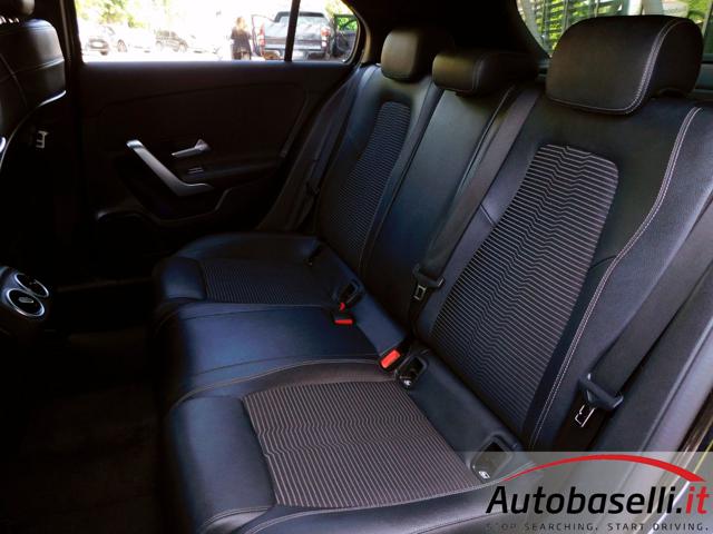 Mercedes-Benz A 180 D SPORT TECH PACK NIGHT PACK 8G-DCT - foto 3 di 4