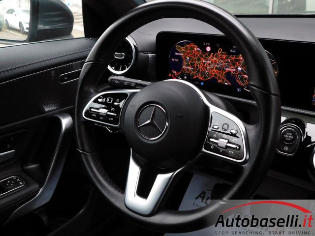 Mercedes-Benz CLA 180 D SHOOTING BRAKE SPORT TETTUCCIO PANORAMA APRI usato a QUINZANO D OGLIO