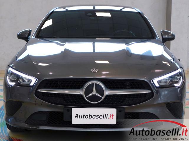 Mercedes-Benz CLA 200 180D 116cv SHOOTING BRAKE SPORT TETTUCCIO usato a QUINZANO D OGLIO