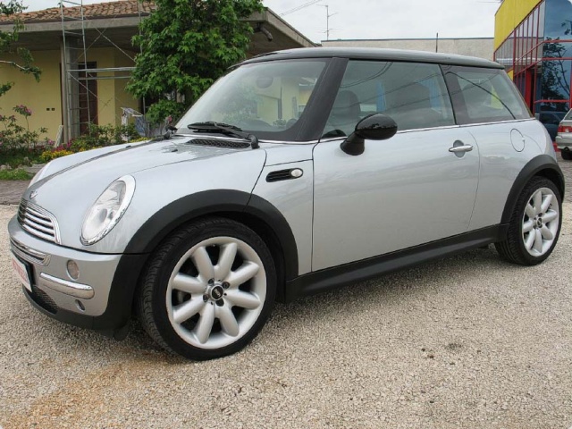 MINI Cooper ACQUISTO MINI PAGAMENTO PER CONTANTI usato a QUINZANO D OGLIO