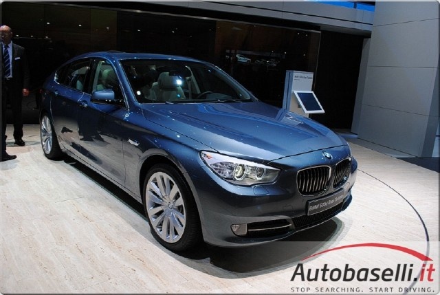 BMW 520 E90 COMPRO AUTO PAGAMENTO IN CONTANTI - foto 2 di 4