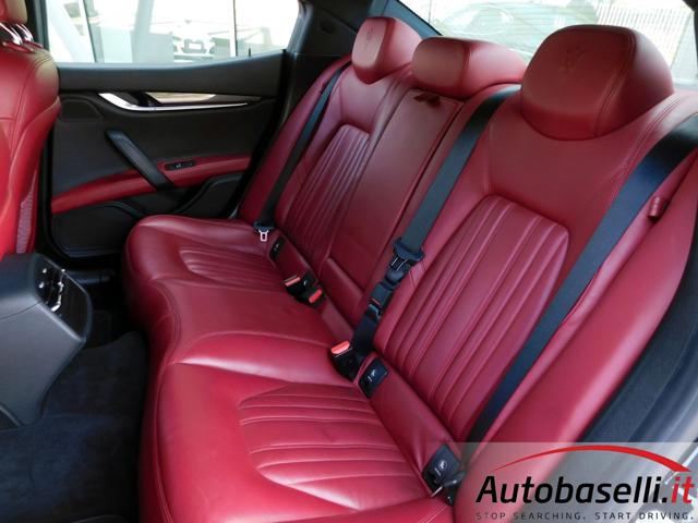 Maserati Ghibli 3.0 V6 DIESEL 275CV AUTOMATICA EURO 6B, CERCHI 20" - foto 3 di 4