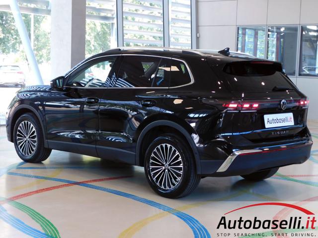 Volkswagen Tiguan 2.0 TDI ELEGANCE 150CV DSG - foto 4 di 4