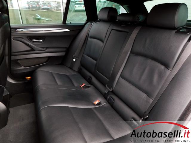 BMW 520 D TOURING BUSINESS AUTOMATICA 190CV - foto 3 di 4