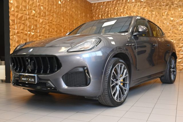 Maserati Grecale 2.0 MHEV MODENA 330CV AUTO TETTO 21"SED.VENT.FULL! - foto 2 di 4