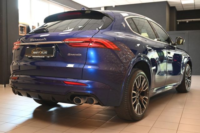 Maserati Grecale 2.0 GT 300CV MHEV Q4 F1 NAVI 20"PINZE GIALLE FULL! - foto 4 di 4