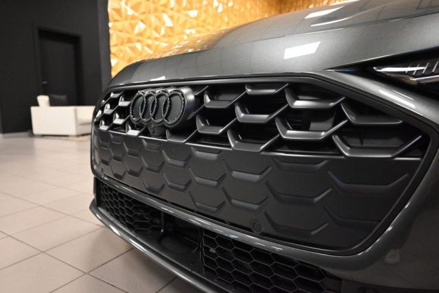 Audi A5 AVANT TDI MHEV 204CVQ.S-TR.S-LINE ED.TET.SCONTO30%, in vendita a Brescia (BS)