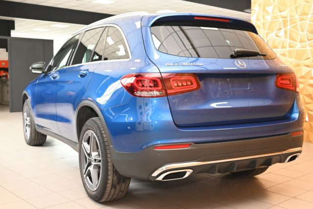 Mercedes-Benz GLC 300 DE 4MATIC PLUG-IN HYBRID PREMIUM AMG RADAR 19"FULL - foto 3 di 4