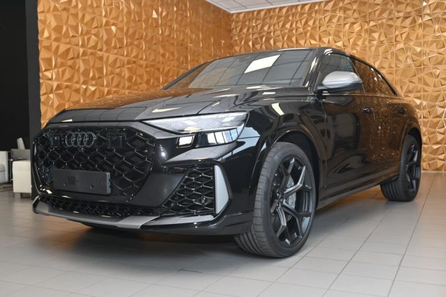 Audi RS Q8 PERFORMANCE 640CV MOD.2026 CARBOCERAMICI SCONTO22% nuovo a BRESCIA