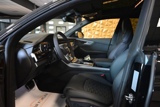 Audi RS Q8 PERFORMANCE 640CV MOD.2026 CARBOCERAMICI SCONTO22% nuovo a BRESCIA
