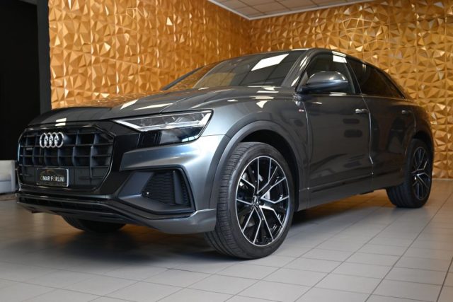 Audi Q8 50TDI Q.TIP.286CV 2xS-LINE TET.22"SOSP.SED.RIS.CAM usato a BRESCIA