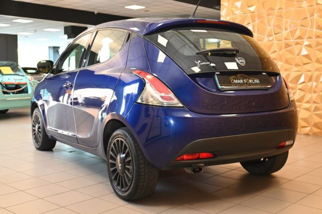 Lancia Ypsilon 1.2 69CV 5m ECOCHIC ELEFANTINO E6b X NEOPATENTATI! - foto 3 di 4