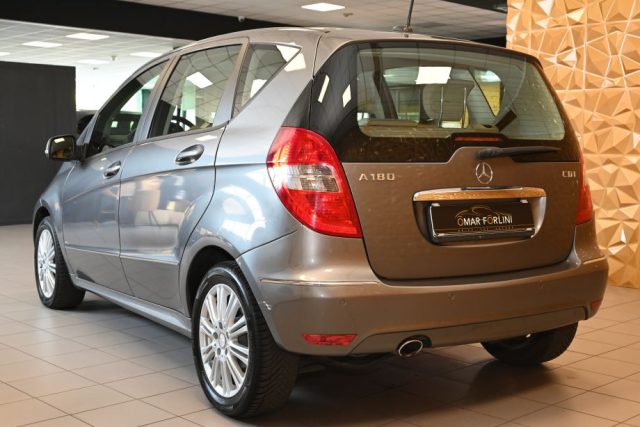 Mercedes-Benz A 180 CDI AUTOMATIC SPORT CRUISE IDEALE PER NEOPATENTATI - foto 3 di 4