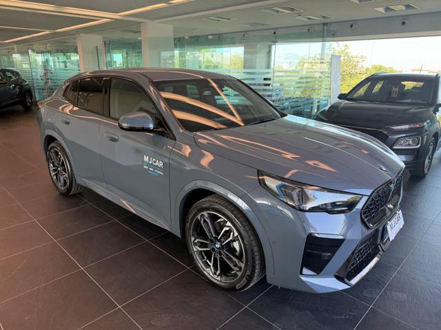 BMW X2 sDrive 18d Msport Pro - foto 4 di 4