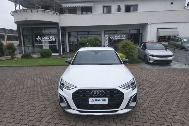 Audi A3 allstreet 35 TDI S tronic Identity Arrow S line - foto 2 di 4