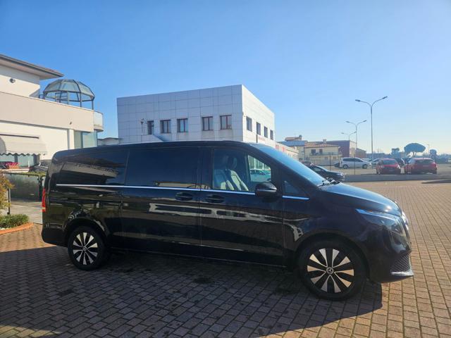 Mercedes-Benz V 300 d Automatic Extralong - foto 4 di 4