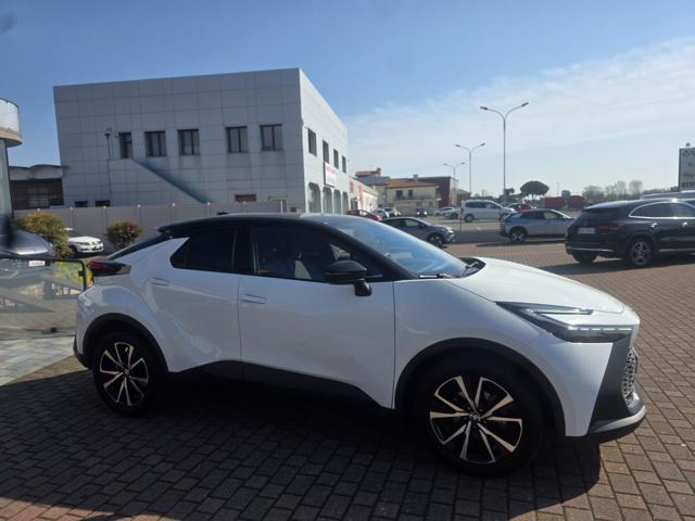 Toyota C-HR 1.8 HV Active usato a MONTAGNANA