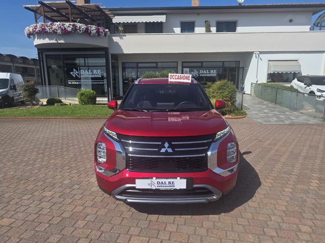 Mitsubishi Outlander PHEV 2.4L INTENSE 4WD - foto 2 di 19