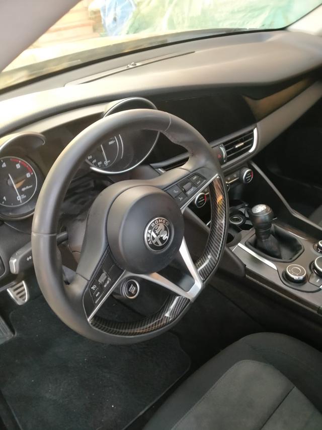 Alfa Romeo Giulia 2.2 Turbodiesel 150 CV Business - foto 3 di 4