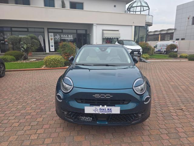 Fiat 600 Hybrid 100 CV DCT MHEV - foto 2 di 4