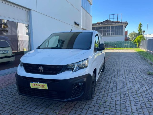 Peugeot Partner BlueHDi 100 cv Furgone usato a BEINASCO