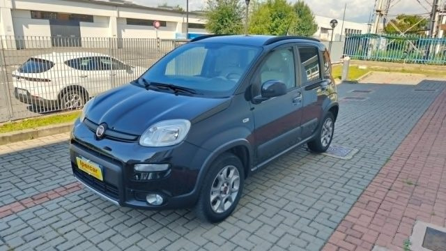 Fiat Panda 1.3 MJT 95 CV S&S 4x4 usato a BEINASCO