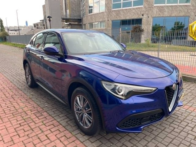 Alfa Romeo Stelvio 2.2 Turbodiesel 190 CV AT8 Q4 Business usato a BEINASCO