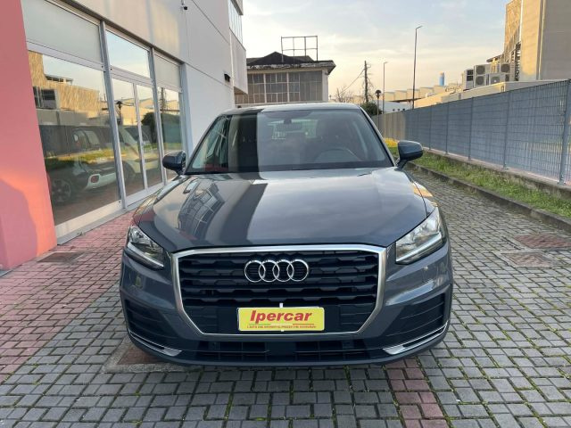 Audi Q2 1.6 TDI Business - foto 2 di 4