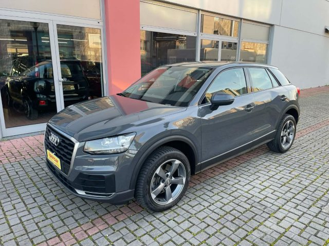Audi Q2 1.6 TDI Business - foto 3 di 4