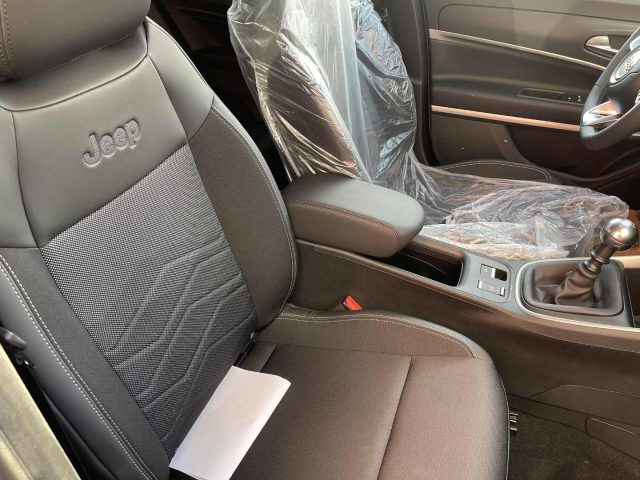 Jeep Avenger 1.2 Turbo Summit PREZZO PROMO - foto 3 di 4