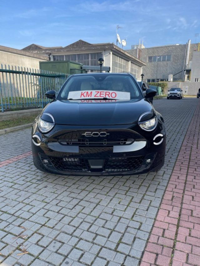 Fiat 600 Hyb MHEV La Prima KM 0 PREZZO PROMO - foto 4 di 4