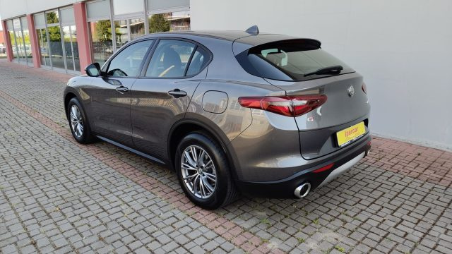 Alfa Romeo Stelvio 2.2 Turbodiesel 190 CV AT8 Q4 Business - foto 3 di 4