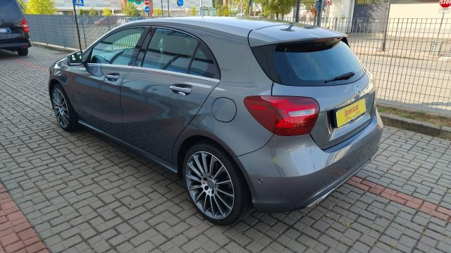 Mercedes-Benz A 180 d Sport - foto 3 di 4
