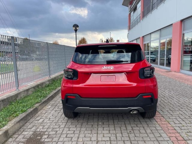 Jeep Avenger 1.2 turbo e-hybrid mhev Longitude fwd 110cv edct6 - foto 4 di 4