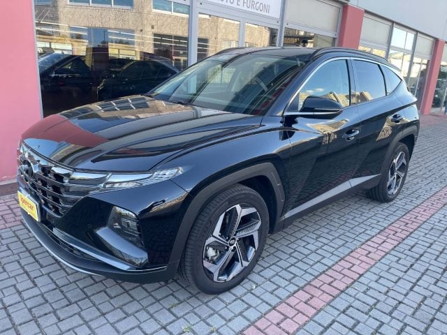 Hyundai TUCSON 1.6 HEV aut.180cv, del 2024, 6.000 km, in vendita a Beinasco (TO)