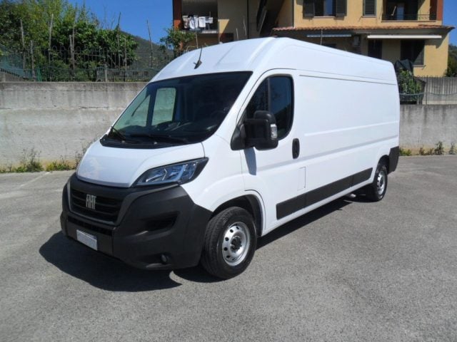 Fiat Ducato 33 2.2 Mjt 140CV PLM-TM Furgone Vetrato, del 2022, 120.000 km, in vendita a Giffoni Valle Piana (SA)