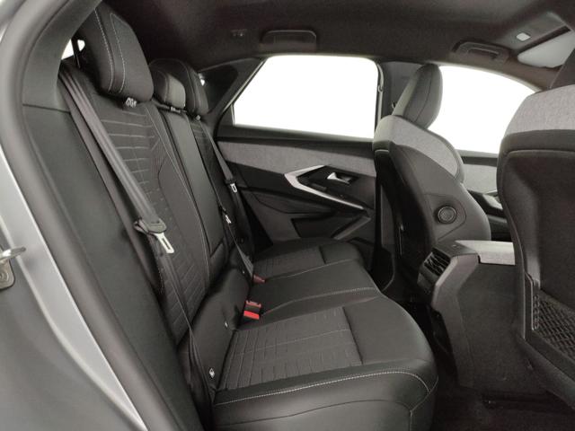 Peugeot 3008 Hybrid 145 e-DCS6 GT, in vendita a Barletta (BT)