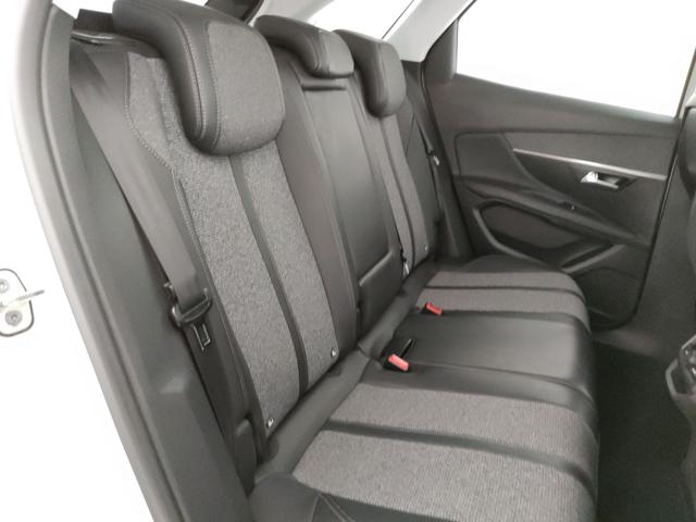 Peugeot 3008 BlueHDi 120 S&S Allure usato a BARLETTA