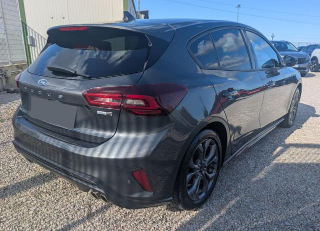 Ford Focus 1.0 EcoBoost Hybrid 125 CV 5p. ST-Line - foto 3 di 4