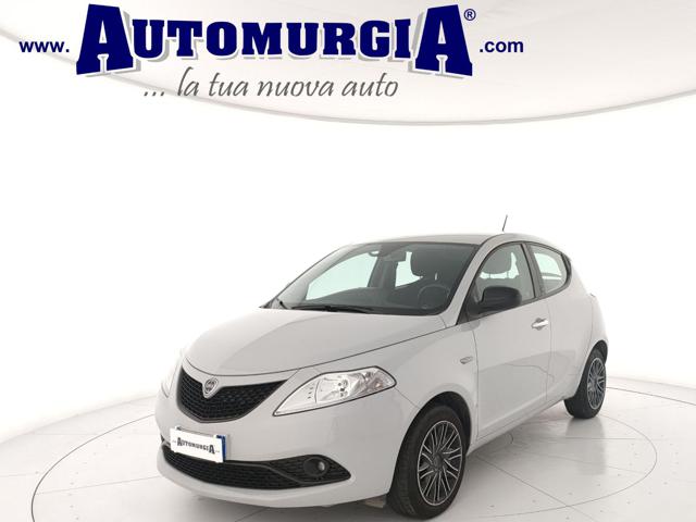 Lancia Ypsilon 1.0 FireFly 5 porte S&S Hybrid Ecochic Gold - foto 2 di 4