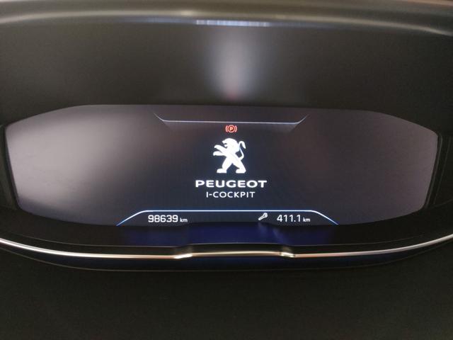 Peugeot 3008 BlueHDi 130 S&S EAT8 GT Line, del 2020, 98.639 km, in vendita a Barletta (BT)