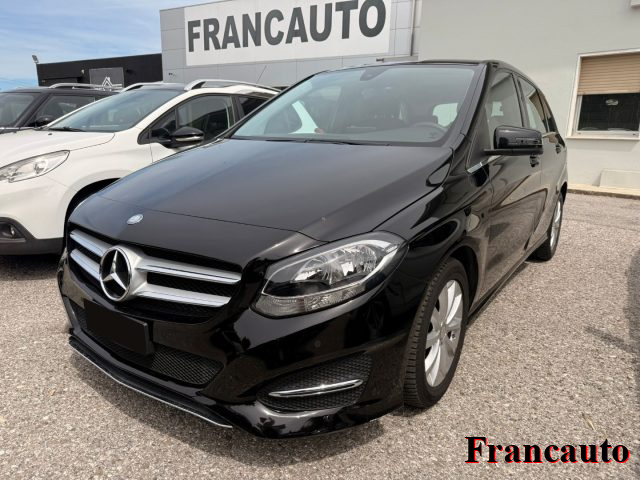 Mercedes-Benz B 160 d Business usato a CALCINATO
