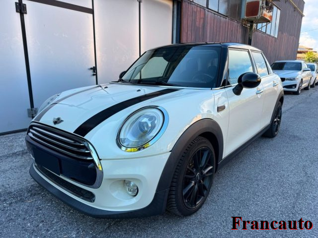 MINI Cooper D 1.5 Cooper D Business 5 porte usato a CALCINATO