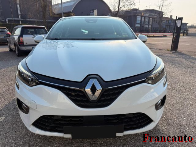 Renault Clio Full Hybrid E-Tech 140 CV 5 porte R.S. Line - foto 2 di 4