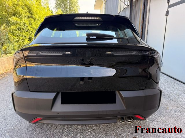 Alfa Romeo Junior 1.2 145 CV Hybrid eDCT6 Speciale - foto 3 di 4