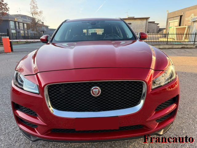 Jaguar F-Pace 2.0 D 180 CV aut. Portfolio - foto 2 di 4