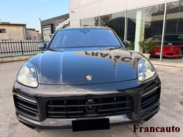 Porsche Cayenne 3.0 V6 - foto 2 di 4