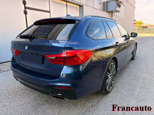 BMW 520 d xDrive Touring Msport - foto 3 di 4