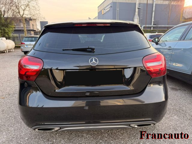 Mercedes-Benz A 200 d Automatic Business - foto 4 di 4